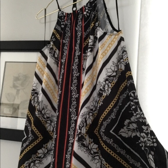 🌴Jealous Tomato Maxi Dress, with Floral Print - Picture 3 of 10